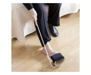 Ajude a colocar meias "Brevetti" Anúncio H4666